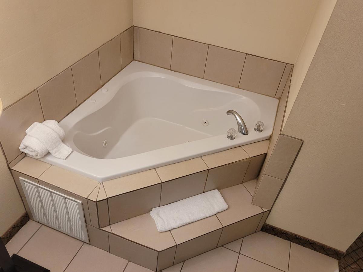 Home Inn & Suites Montgomery Luaran gambar